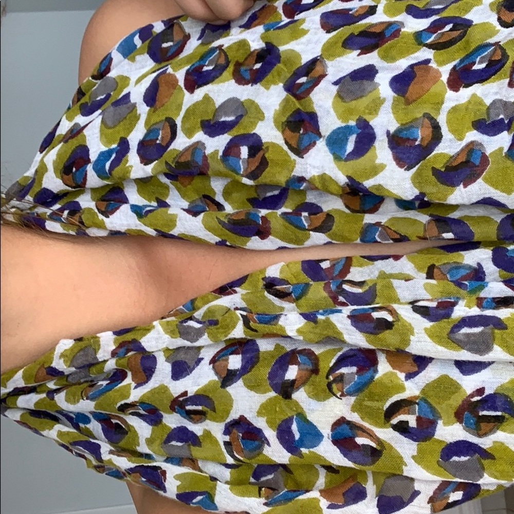 Pattern Scarf - Picture 3 of 3